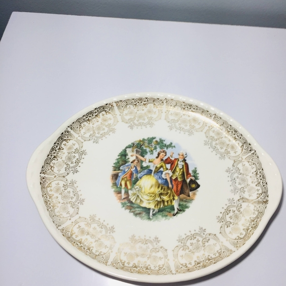 1982, platter plate served Vintage Victorian.  Exc - Picture 7 of 14